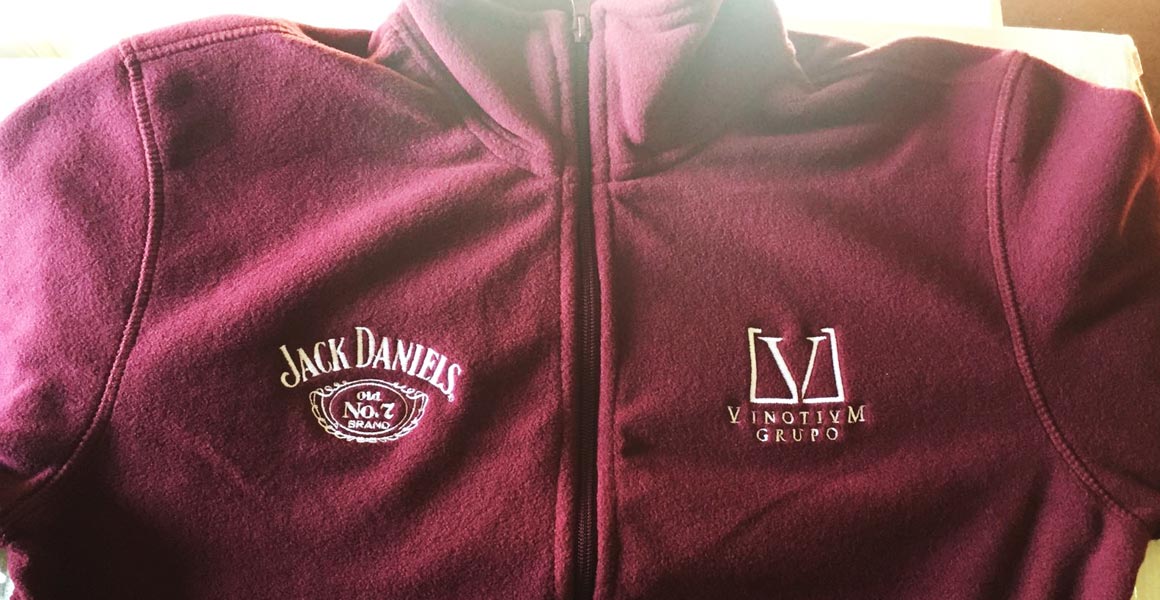 Grupo Dream Diseño y producción vestuario Jack Daniel's para Grupo Vinotium